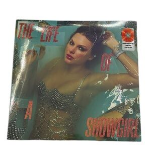 Taylor Swift! The life of a show girl, orange vanilla and sweat perfume vinyl!